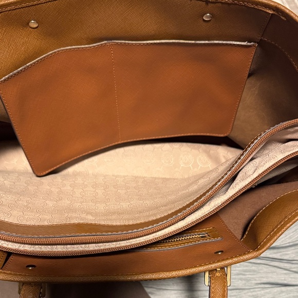Michael Kors Brown Leather laptop Tote - Picture 5 of 5